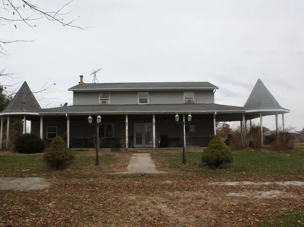 9546 W 700 S, Francesville, IN 47946