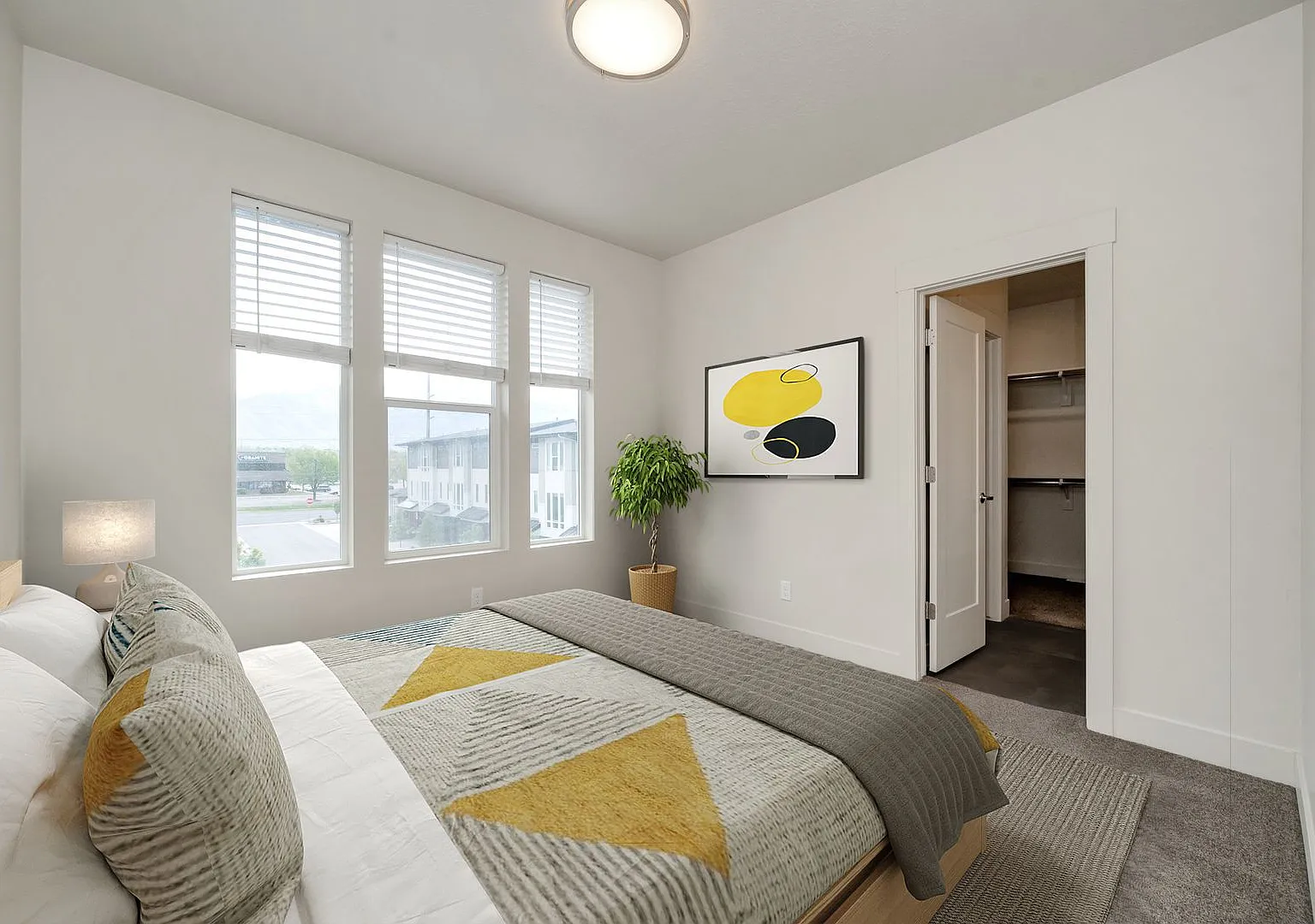Monarch Townhomes — Photo 4