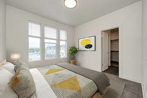 Floor plan 883