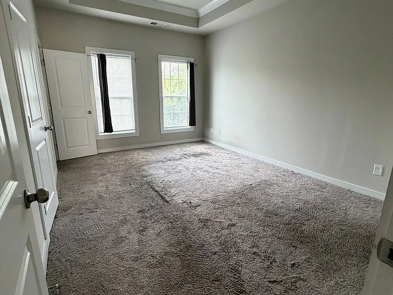 2217 Silver Crescent Dr — Photo 11