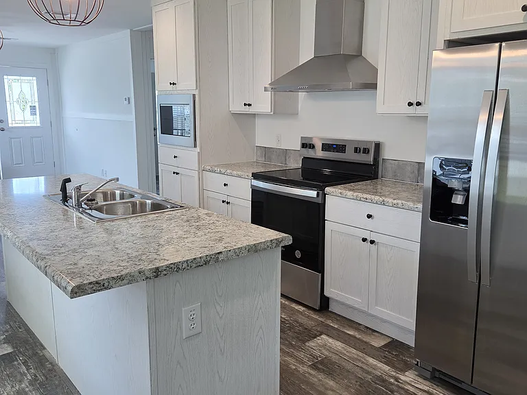 63 Poplar Pl #A — Photo 5