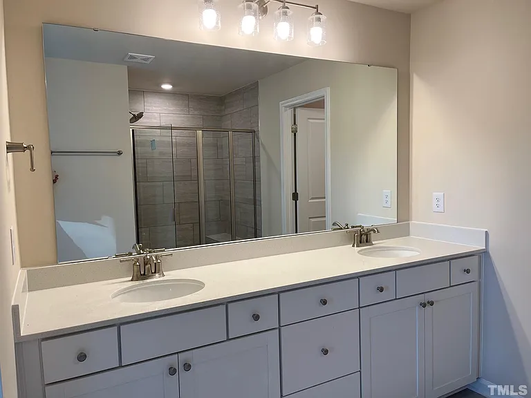 359 Glen Clova Dr — Photo 14