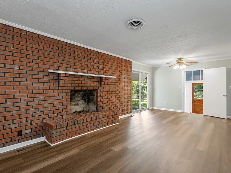 522 S 22nd Ave — Photo 21