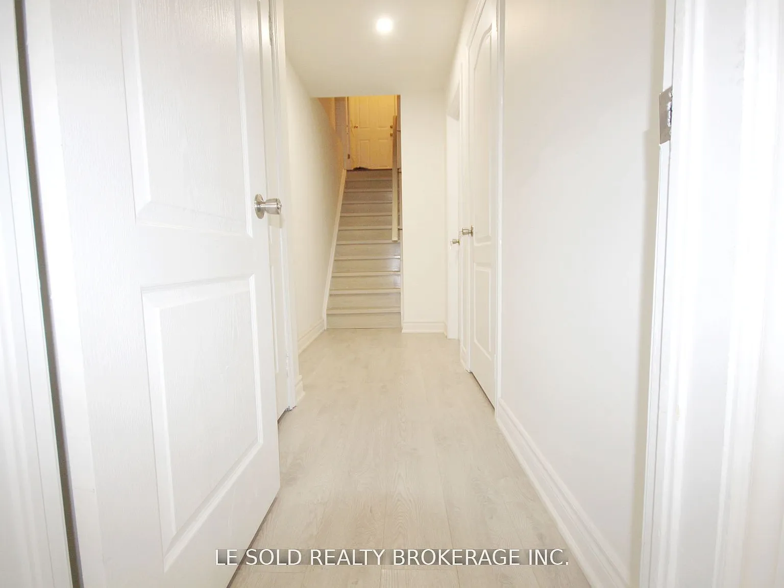 2 bed, $1,600 — Photo 2