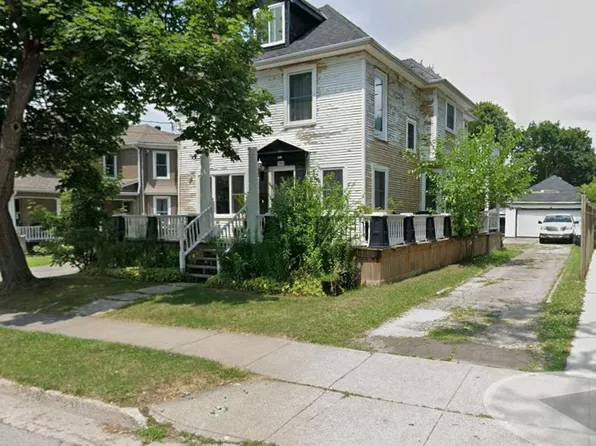 5969 Culp St, Niagara Falls, ON L2G 2B6