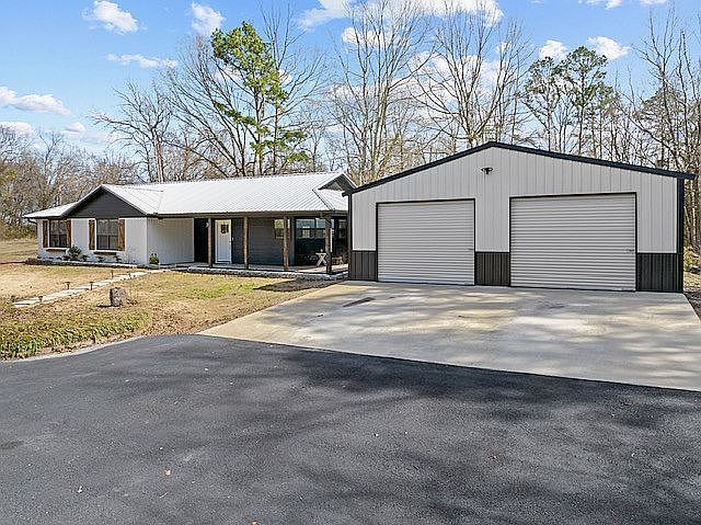 1st image of 1175 County Road 1535
