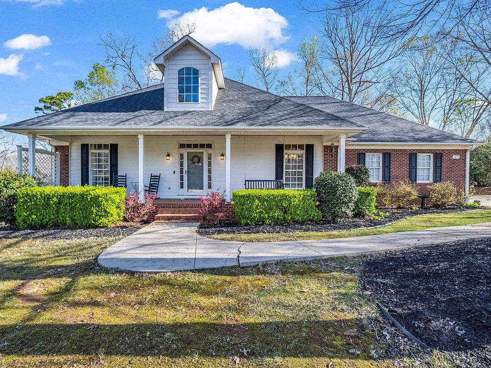 1st image of 515 Planters Rest Ln