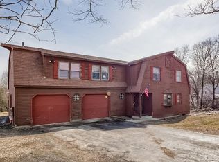 7 Mitchell Hill Rd, Brookfield, MA 01506