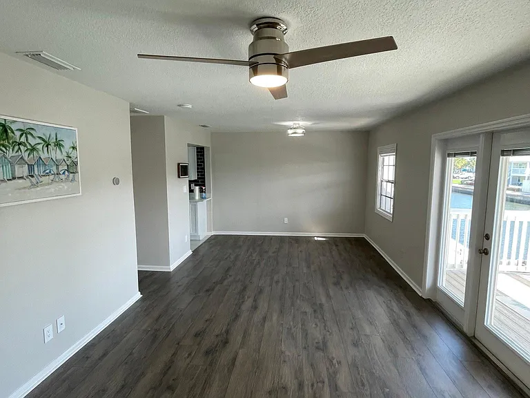 Living / Family room