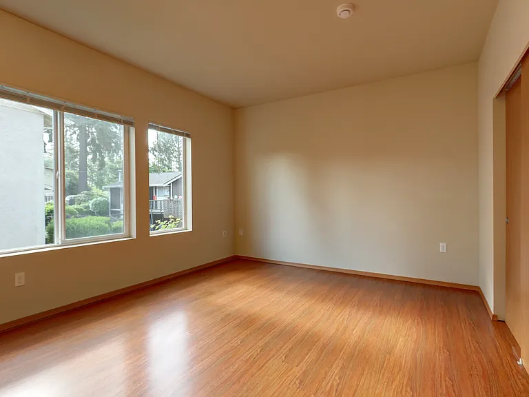 Ambaum Place I | Modern Apartment Homes w/ In-Unit Laundry! — Photo 13