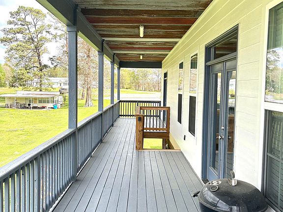 4th image of 6091 Island Rd