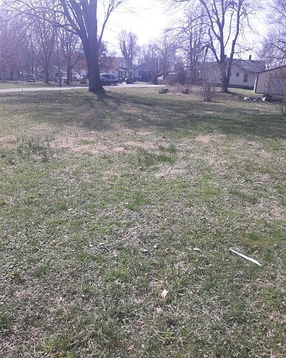 2nd image of 345 S 2nd St