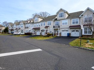 5 Old Cedarbrook Rd, Wyncote, PA 19095