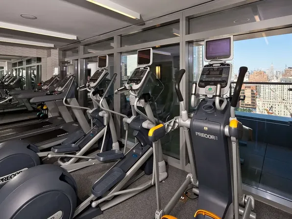 123 Washington Street image 7 of 9