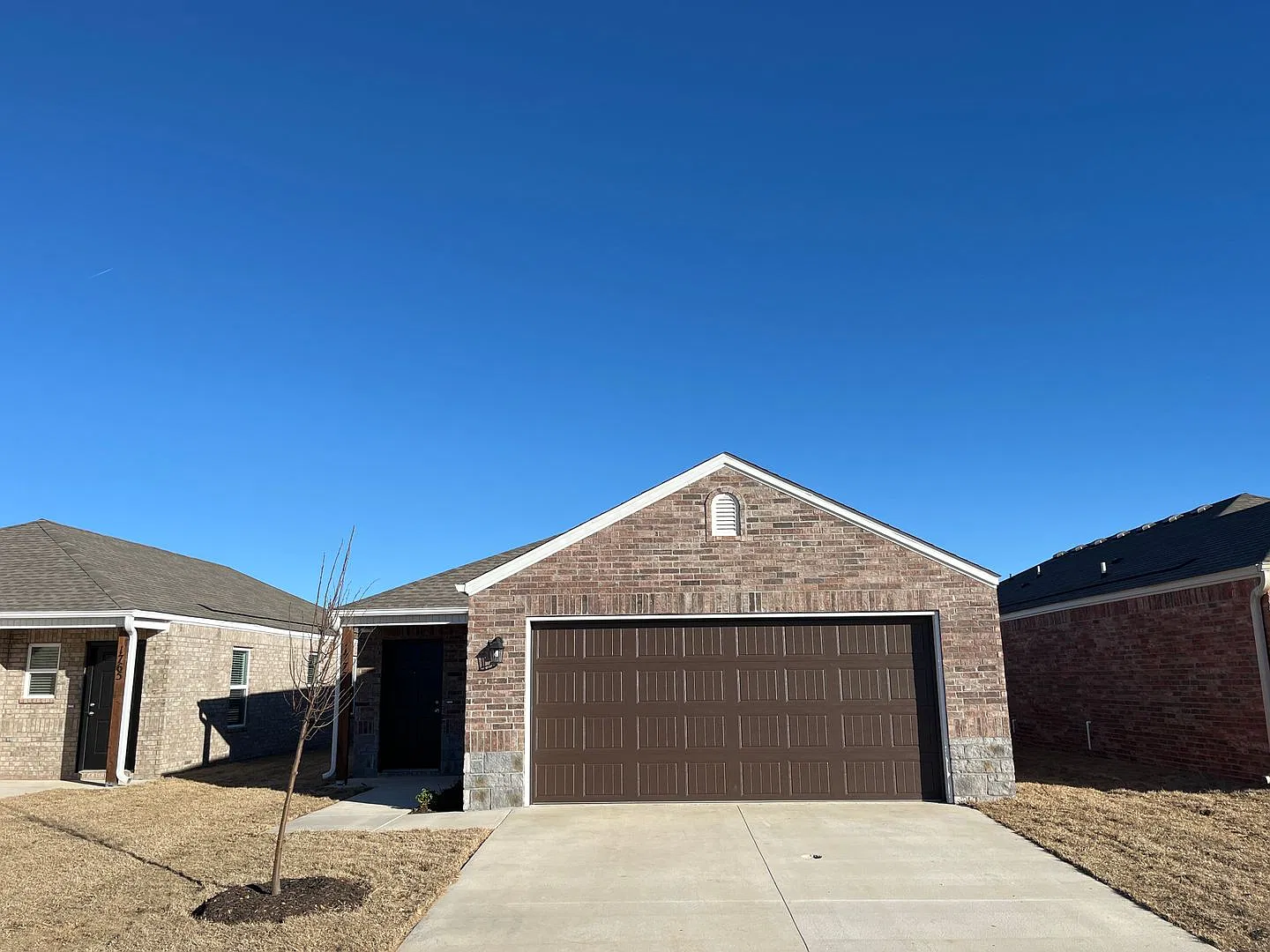 Now Pre-Leasing! Modern 3-Bedroom, 2-Bath Home at Barberry Court with a Fenced Backyard and Cover... — Photo 3