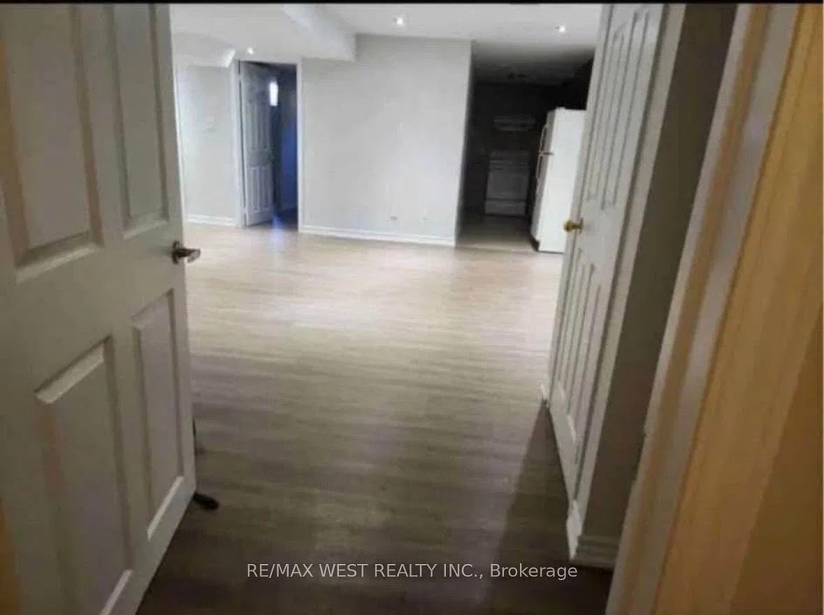 3 bed, $1,750 — Photo 3