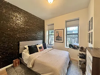 Rented by Best Apartments North Inc