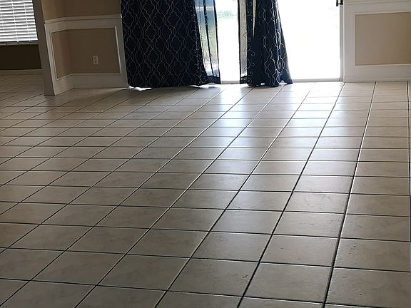 2nd image of 17231 Plantation Dr