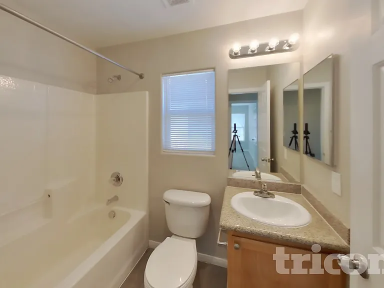 9517 Summer Furnace St — Photo 12