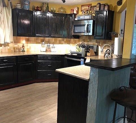 5th image of 300 Oak Bend Dr