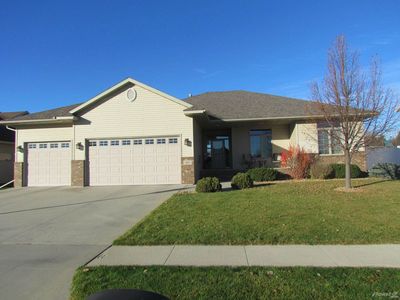 1606 3rd St W, West Fargo, ND, 58078