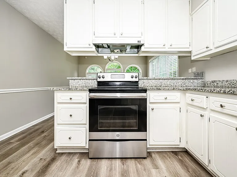 110 Gingerbread Pl — Photo 7
