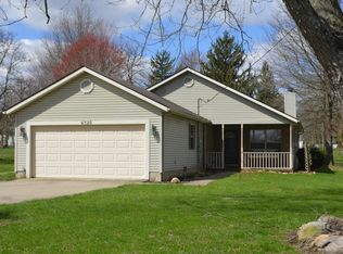 6320 Mink St SW, Pataskala, OH 43062