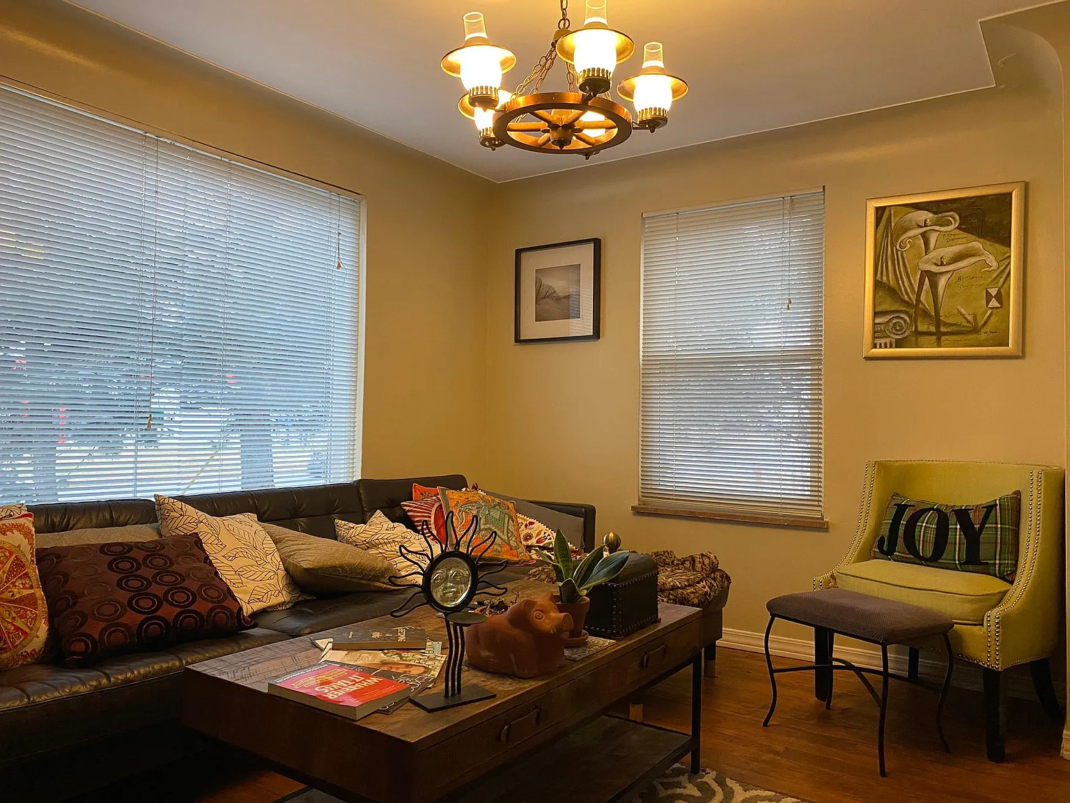 5 bed, 1700 sqft, $690 — Photo 3