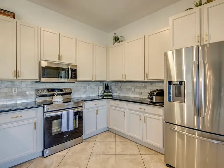 2731 Blue Cypress Lake Ct — Photo 3