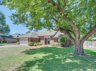 607 S 2nd St, Midlothian, TX 76065