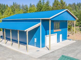 12476 Wildwood Dr, North Bend, OR 97459