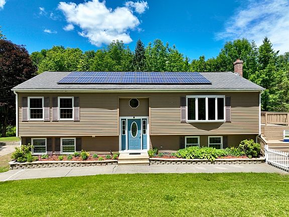 3rd image of 660 Greenfield Rd