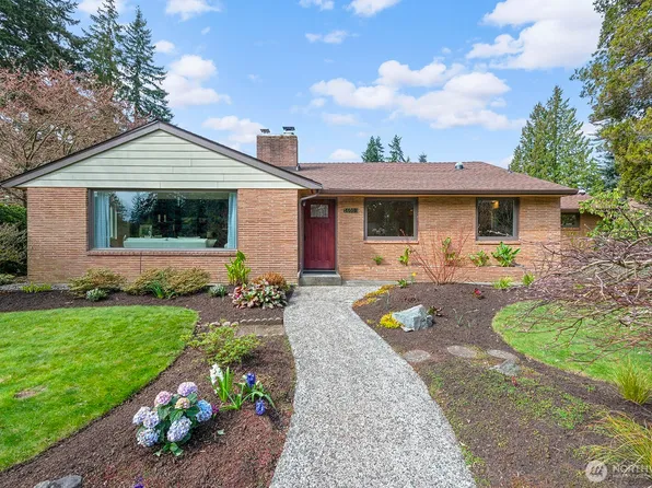 16003 32nd Avenue NE, Lake Forest Park, WA 98155
