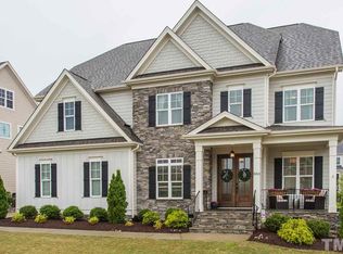 800 Morning Oaks Dr, Holly Springs, NC 27540