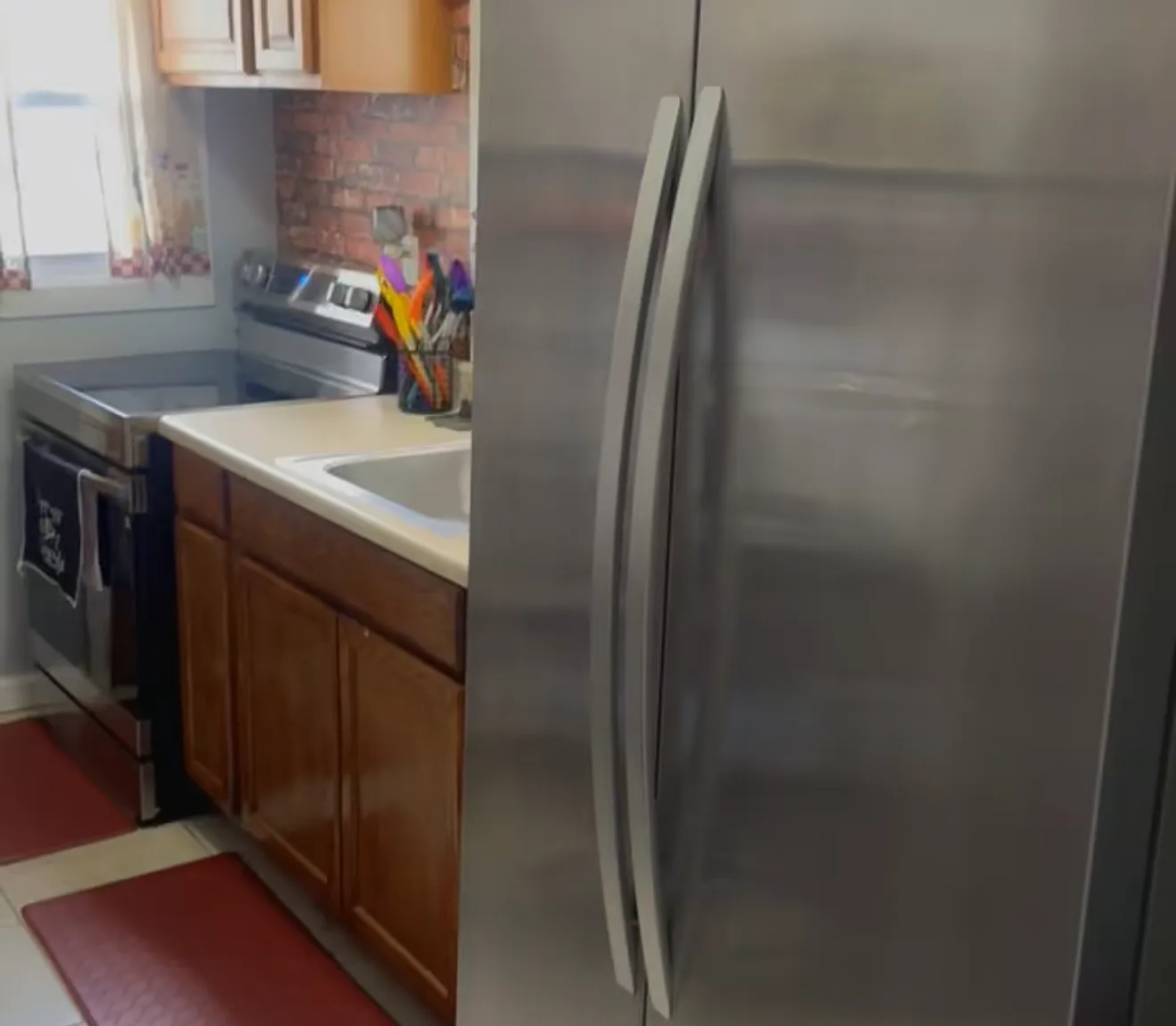3 bed, $3,500 — Photo 2