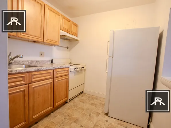 20 Radcliffe Rd, Allston, MA