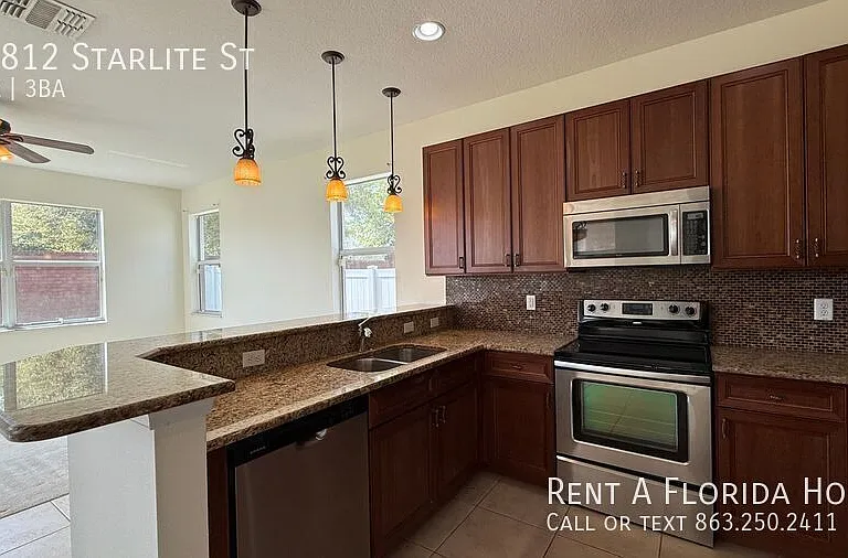 15812 Starlite St — Photo 5