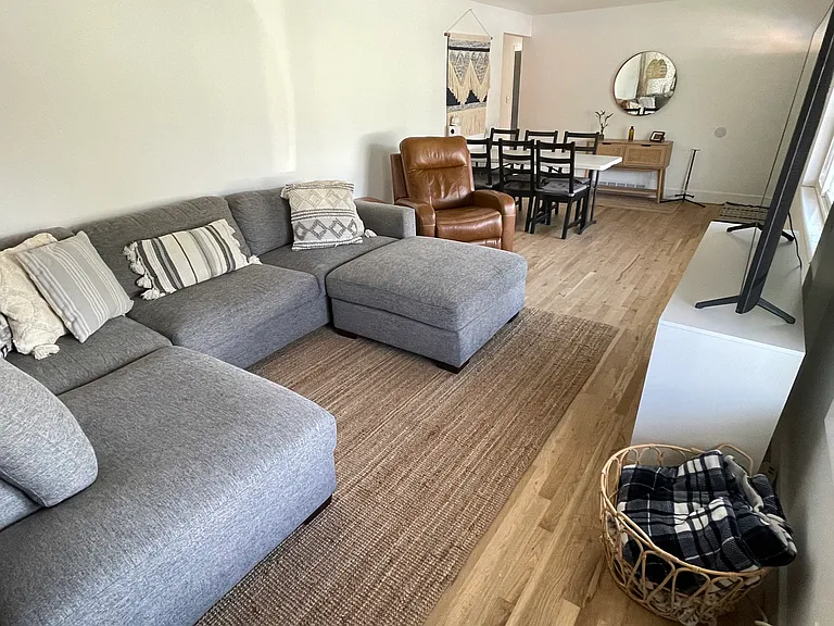 8728 S 1185 E — Photo 17