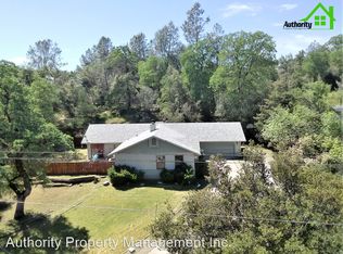 2952 Sioux Dr, Shasta Lake, CA 96019