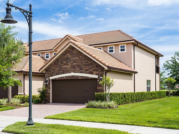 3rd image of 10541 Belfry Cir
