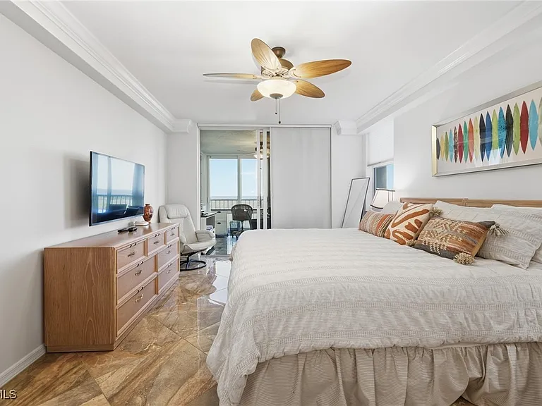 6585 Nicholas Blvd #703 — Photo 30