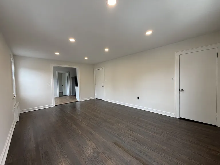 1020 Raritan Ave — Photo 9