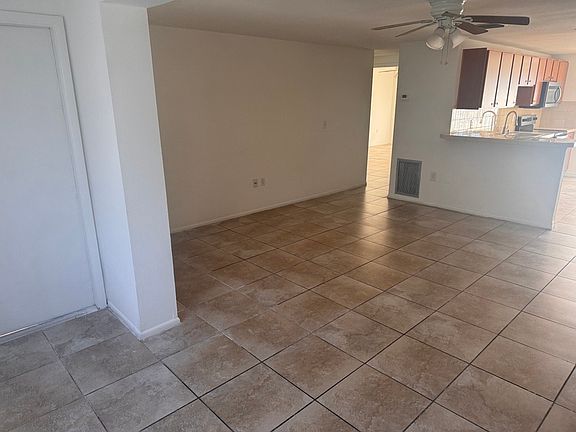 4th image of 7825 W 40th Avenue Dr