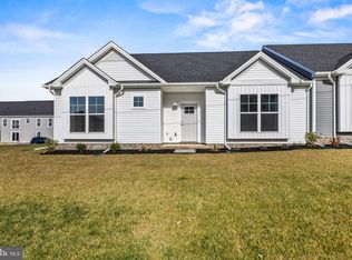 251 Ridgeview Dr, Hanover, PA 17331