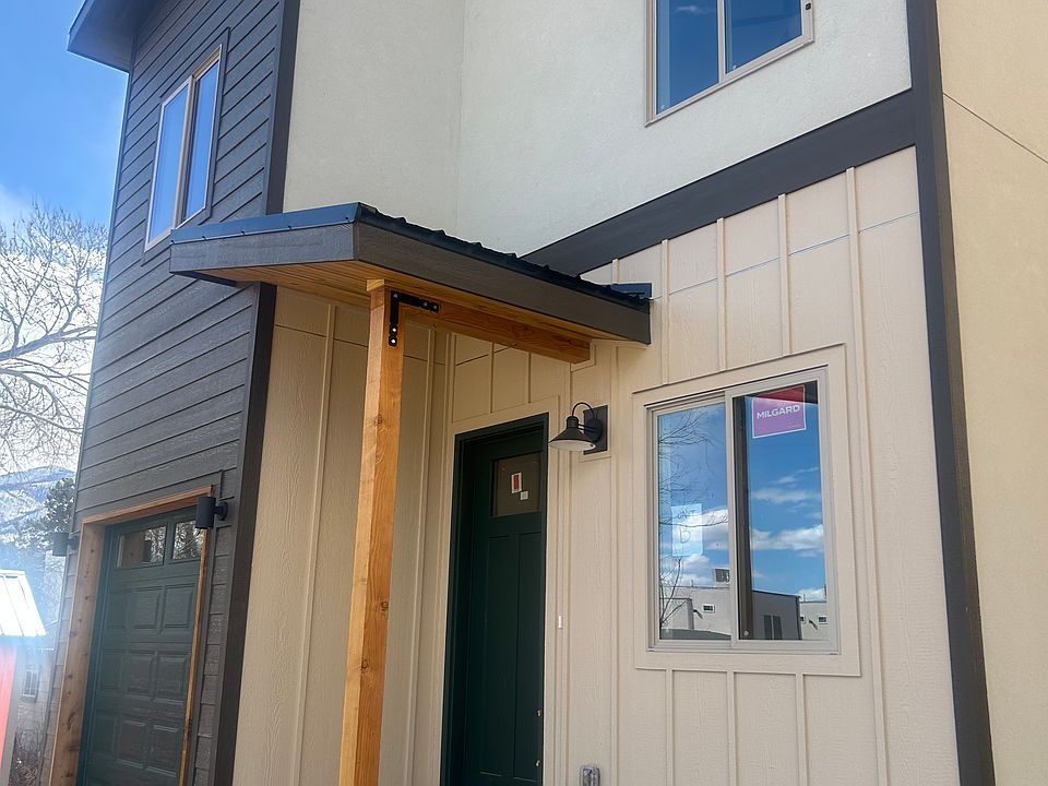 Front of this East facing unit.Landscaping and fencing to be completed by May/June