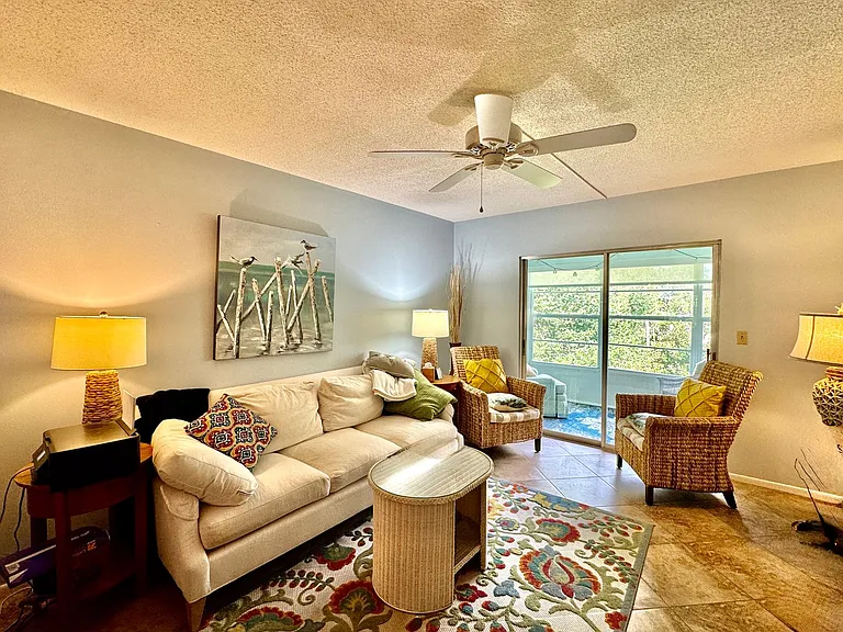 1100 Ponce De Leon Cir #E306 — Photo 28