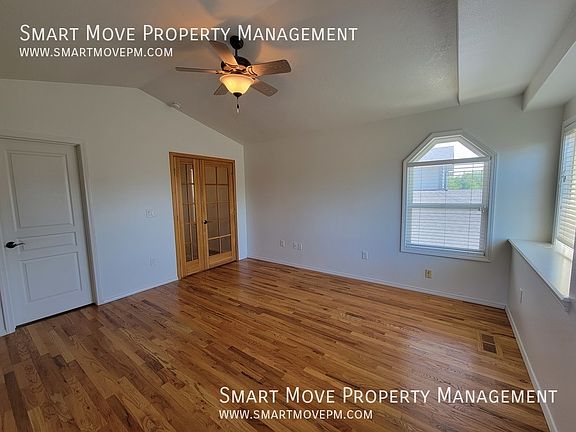 3rd image of 9978 W Sleepy Hollow Ln