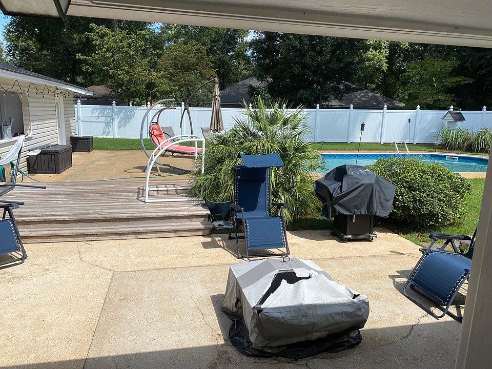 1107 Douglas Dr, Bainbridge, GA 39819 Zillow