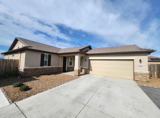 3315 Manchester St, Tulare, CA 93274