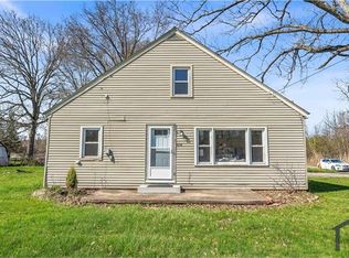 4238 Laurel Rd, Lorain, OH 44055